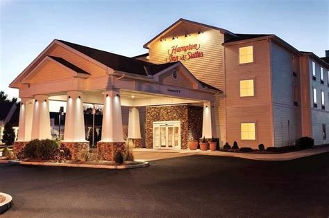 Rooms and suites. . Is hampton inn pet friendly